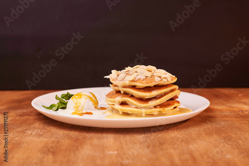 pancakes on a plate