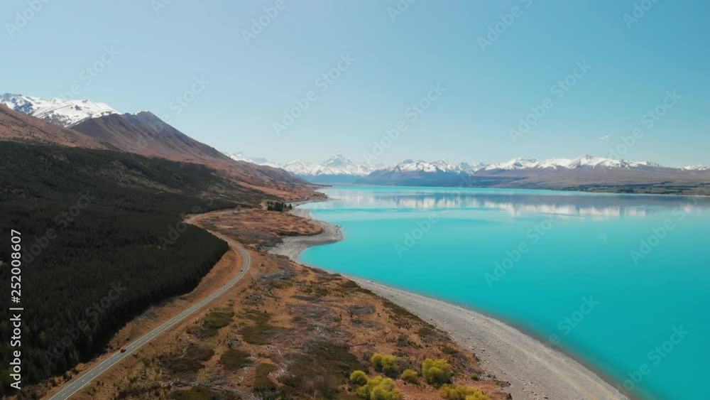 Lake Pukaki, Mount Cook with blue sky with and snow covered Southern Alps, New Zealand Lake Pukaki, Mount Cook with blue sky with and snow covered Southern Alps, New Zealand
