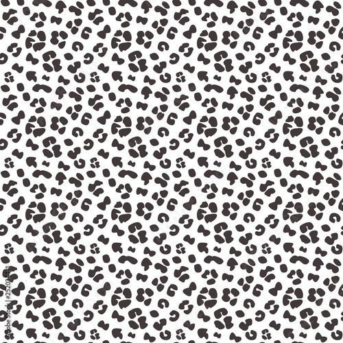 Seamless faux leopard skin pattern