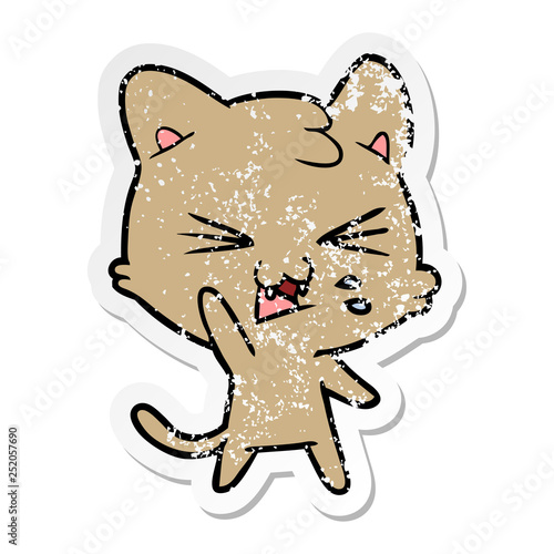 distressed sticker of a cartoon hissing cat