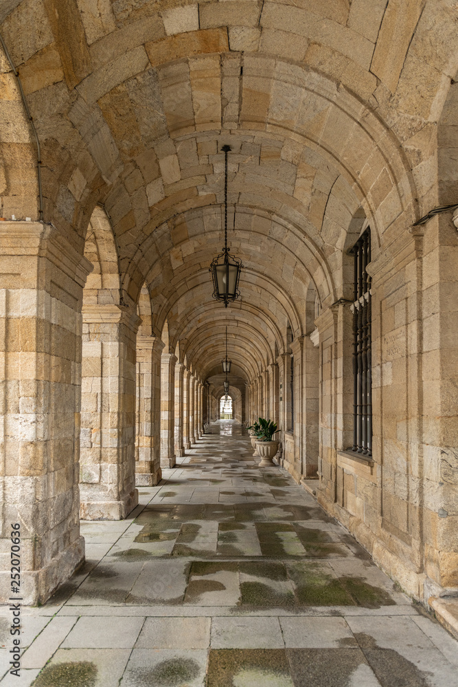 Arch pathway at the Palacio de Raxoi
