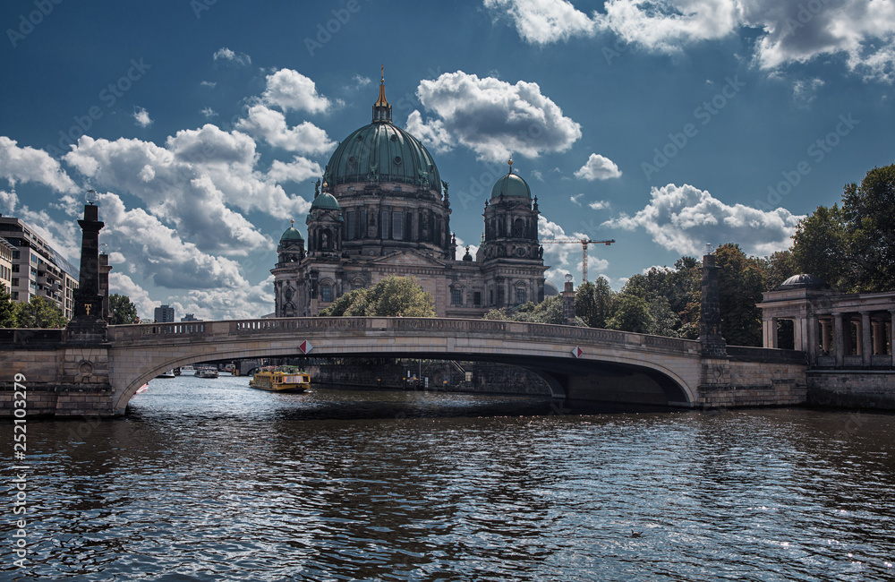 Fototapeta premium Berlin w Niemczech