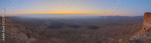 Sunrise over the Ramon Crater, Israel © Moshe Einhorn