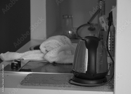 Tea kettle