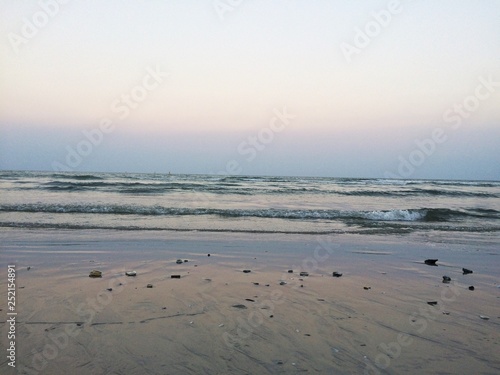 The sea in the evening and the comfortable atmosphere