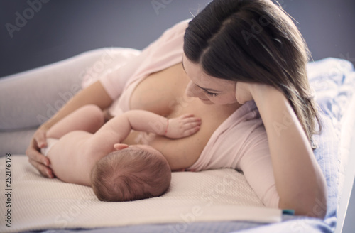 Benefits of breastfeeding for newborns. photo