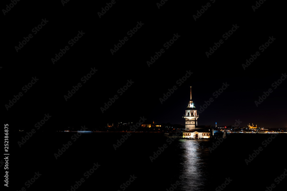 Maiden's Tower and istanbul night (KIZ KULESI – SALACAK-USKUDAR)