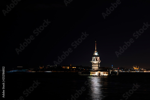 Maiden's Tower and istanbul night (KIZ KULESI – SALACAK-USKUDAR)