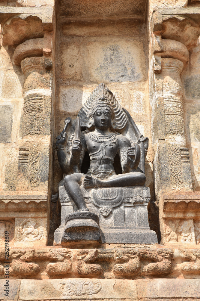  Statue au temple de Darasuram en Inde du Sud