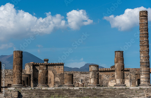 Por dentro da cidade de Pompeia, Itália