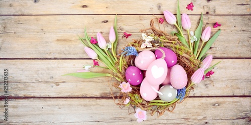 Ostern - Nest mit Eiern auf...