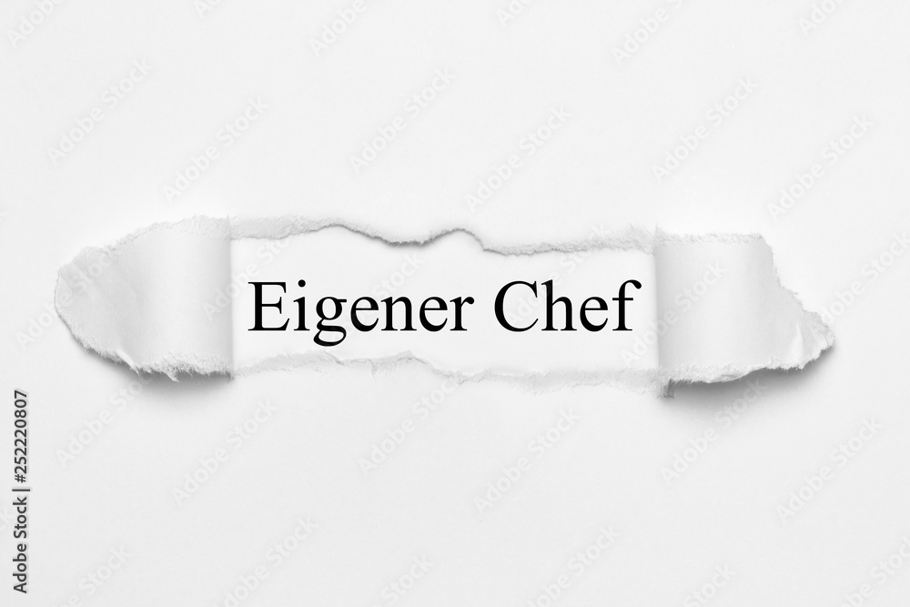 Eigener Chef auf weißen gerissenen Papier Eigener Chef auf weißen gerissenen Papier
