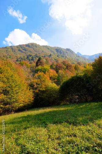 Fototapeta Naklejka Na Ścianę i Meble -  Mountain View from Posina, Vicenza, Italy - October 2018
