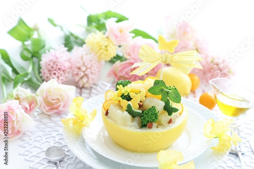 メロゴールドと菜の花のフルーツサラダ © nana77777