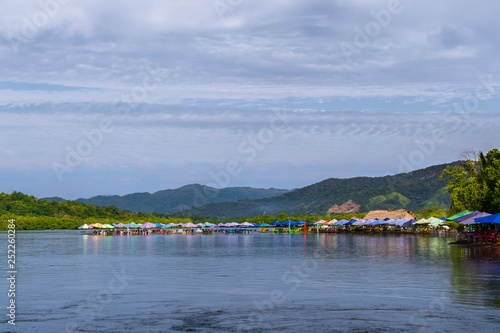 Paisaje con muchos colores en la laguna Juluapan en Manzanillo Colima. © jesuschurion57