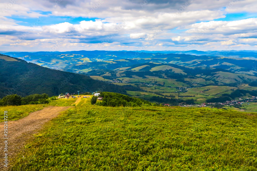 Fototapeta premium Ukrainian Carpathian Mountains 17