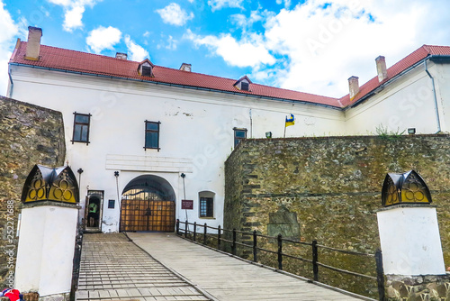 Mukachevo Palanok Castle 01 photo