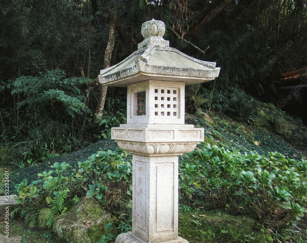 Fototapeta premium japanese lantern in garden