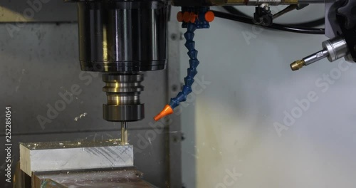 CNC Machine Cuting Materialin Factory