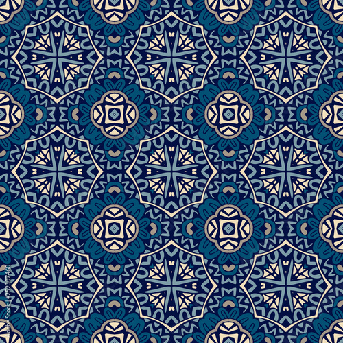 Damask seamless classic pattern. Vintage Baroque delicate vector background