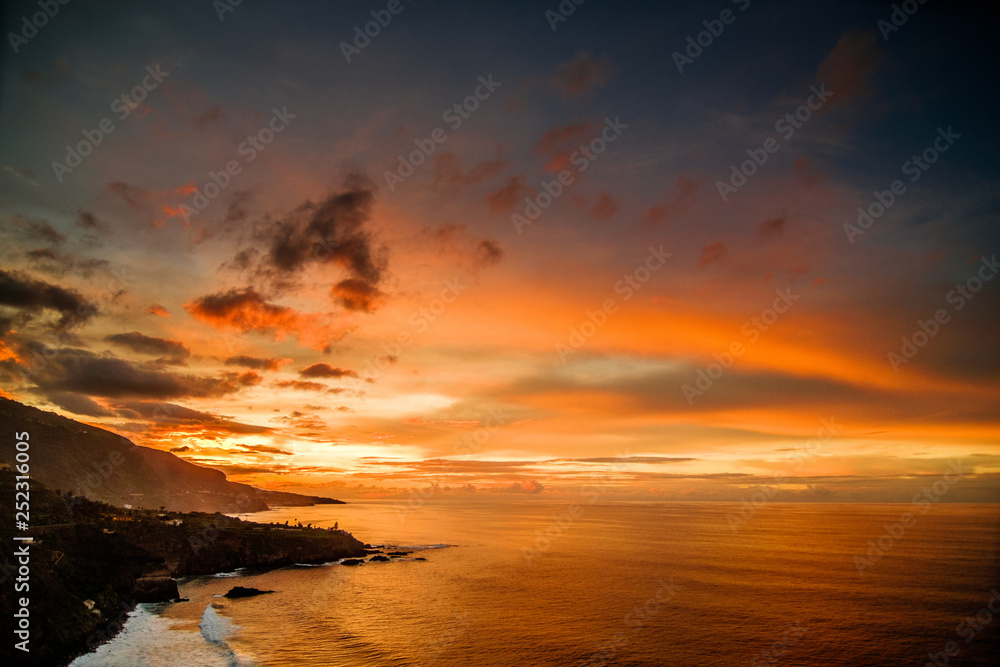 Obraz premium Beautyful Tenerife north sunset