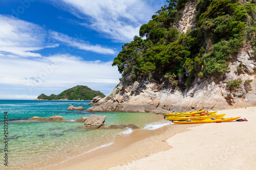 Paradise beach in Abel Tasman National Park, New Zealand