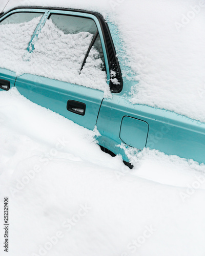 Classic montreal winter car corner