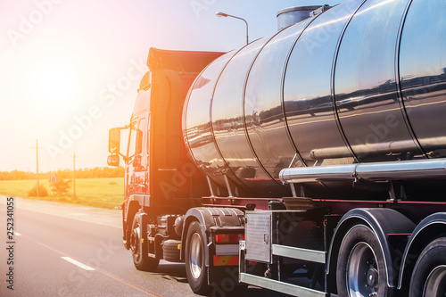 Big gas-tank goes on highway