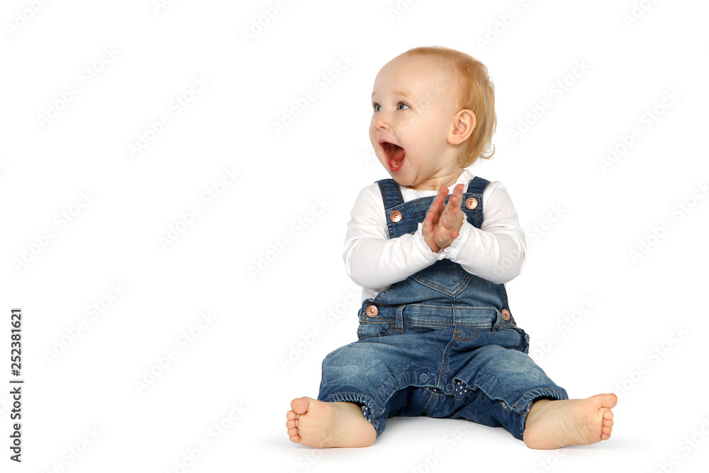 Baby klatscht begeistert in die Hände Baby klatscht begeistert in die Hände