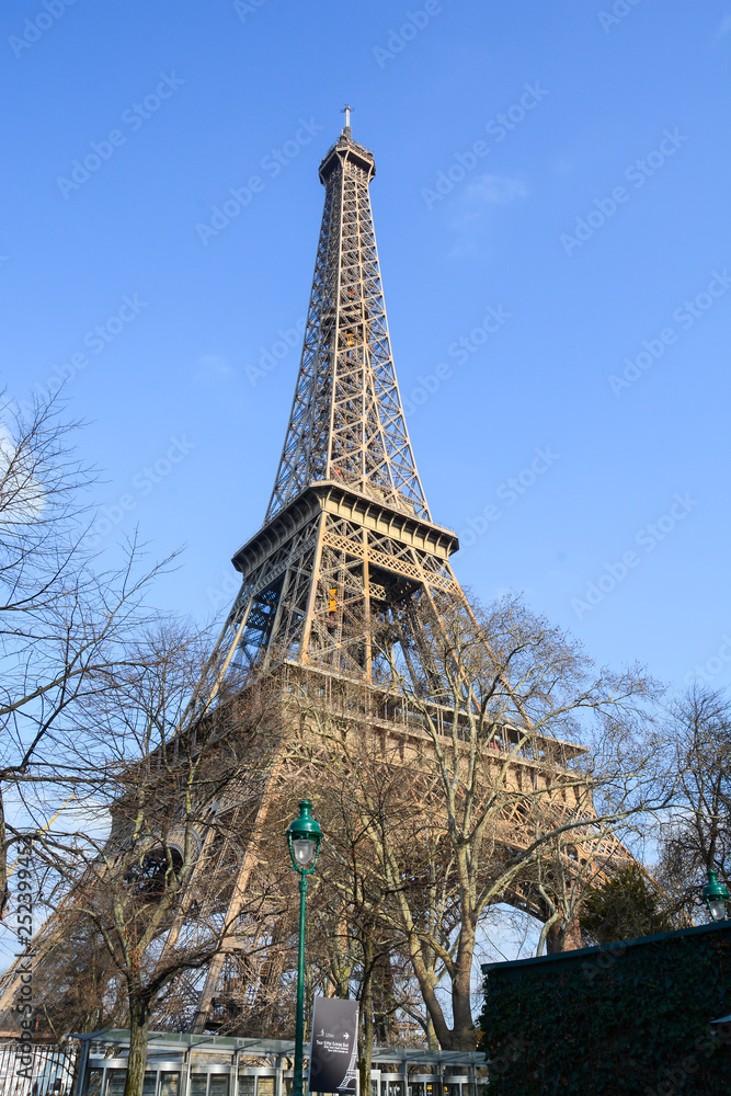 Tour Eiffel - Paris - France