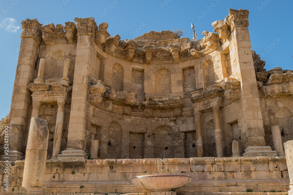 Jerash ruins of Jordan: a once great Roman city 