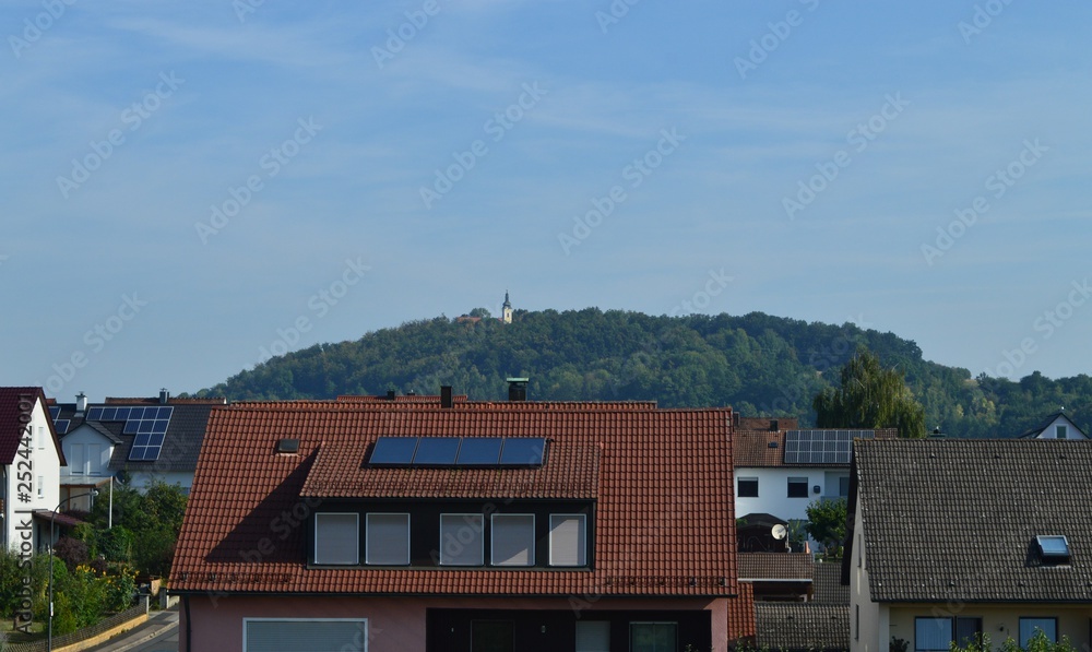 Sommer. Stadtteil von oben. Sommer. Stadtteil von oben.