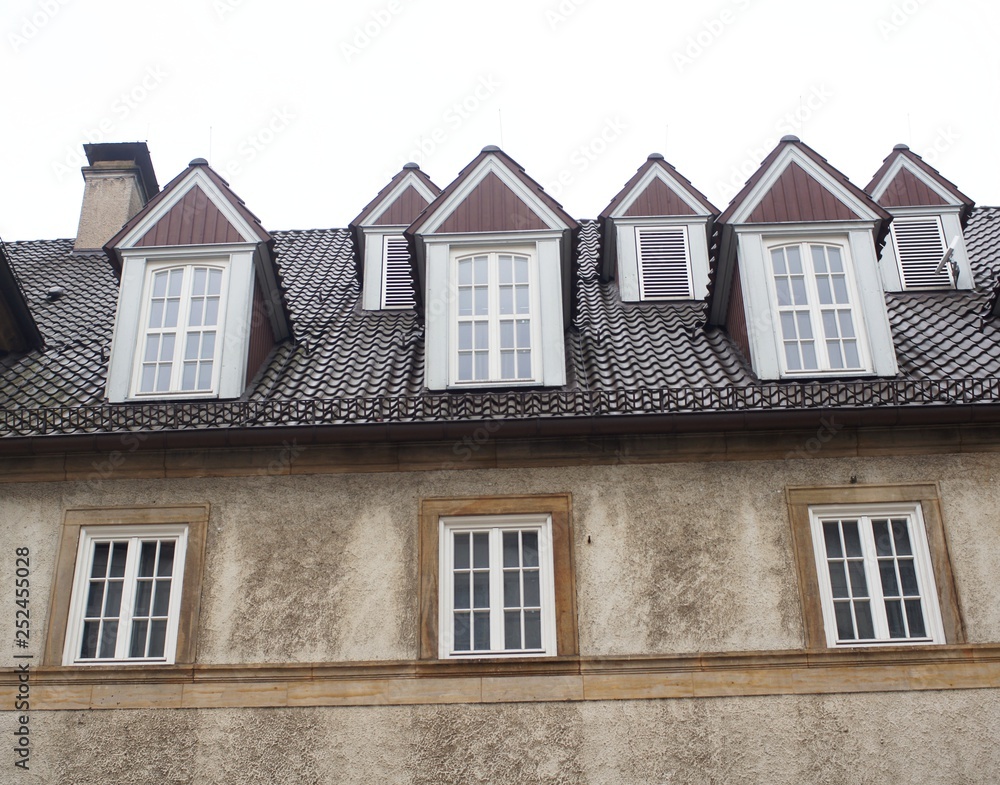 old House,house, building, architecture, home, window, facade, old, windows, city, roof, brick, exterior, sky, construction, houses, town, wall, residential, urban, apartment, old House,house, building, architecture, home, window, facade, old, windows, city, roof, brick, exterior, sky, construction, houses, town, wall, residential, urban, apartment,