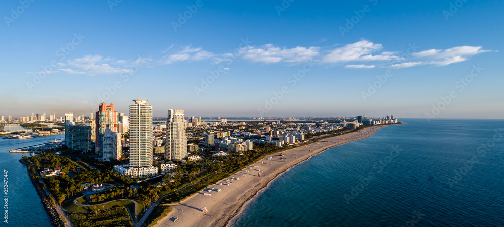 Fototapeta premium Aerial view of South Beach Miami Florida