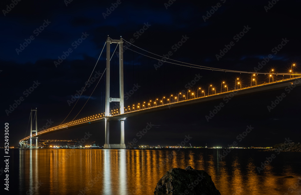 Fototapeta premium Osman Gazi Bridge (Izmit Bay Bridge). Izmit, Kocaeli, Turkey