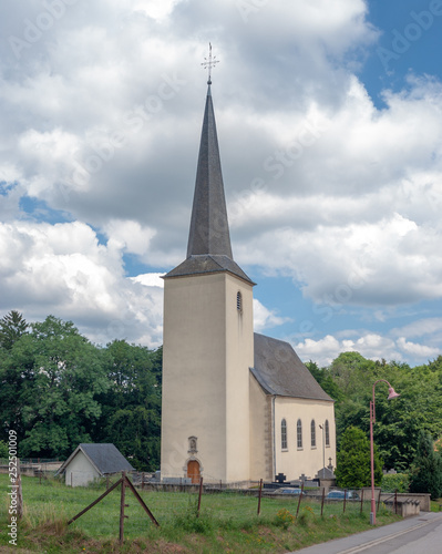 Church in Colpach-Bas photo