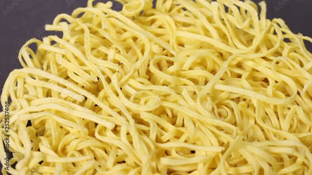 インスタントラーメン