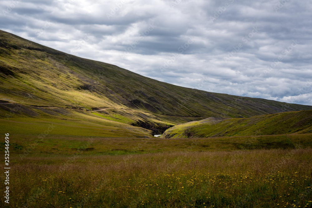 Fototapeta premium landscape with mountains and clouds