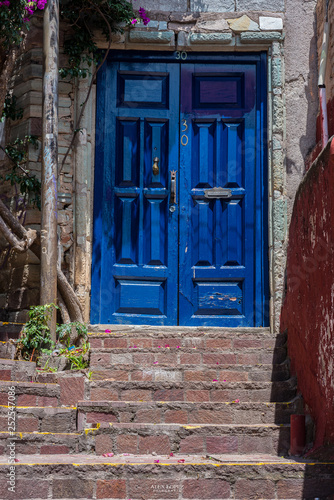 puerta epoca colonial