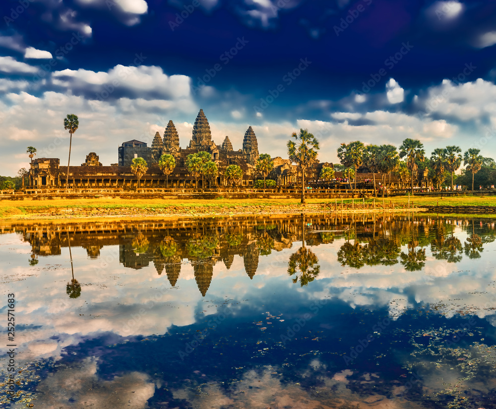 Naklejka premium Angkor Wat temple at sunset. Siem Reap. Cambodia.
