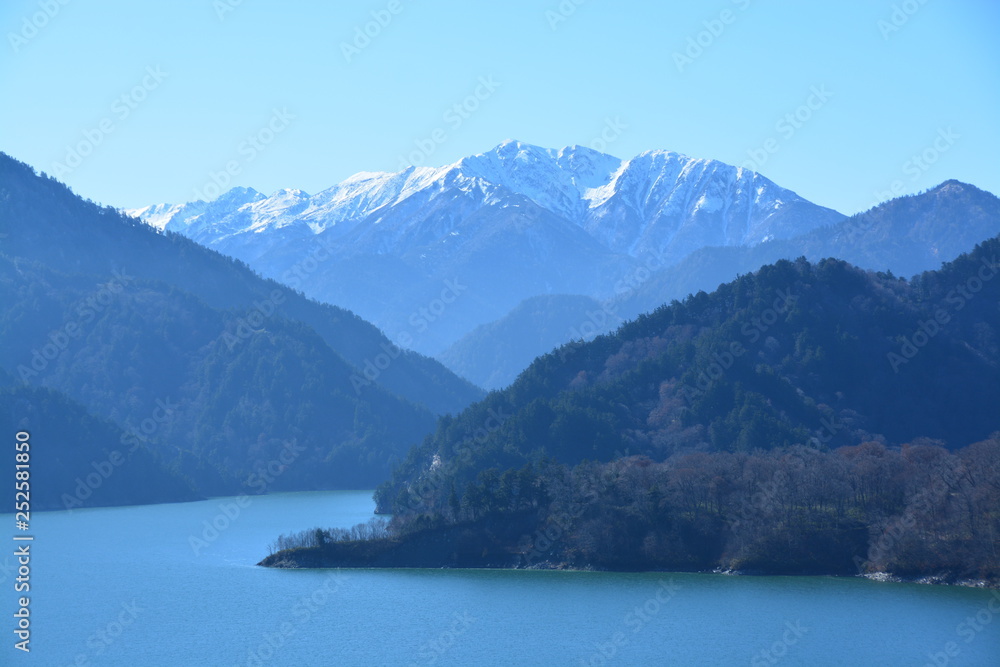 立山黒部アルペンルートの絶景 立山黒部アルペンルートの絶景