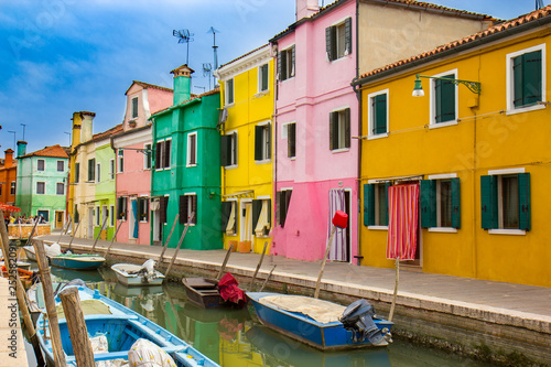 Colorful houses in Burano, an island in the Venetian Lagoon © Vladislav Gajic