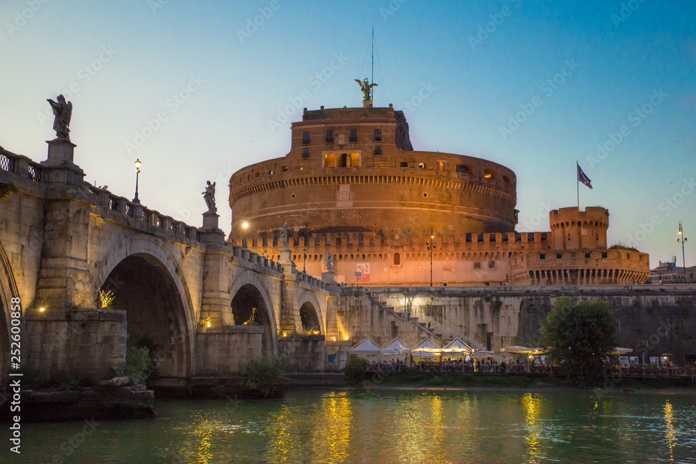 sant angelo al atardecer