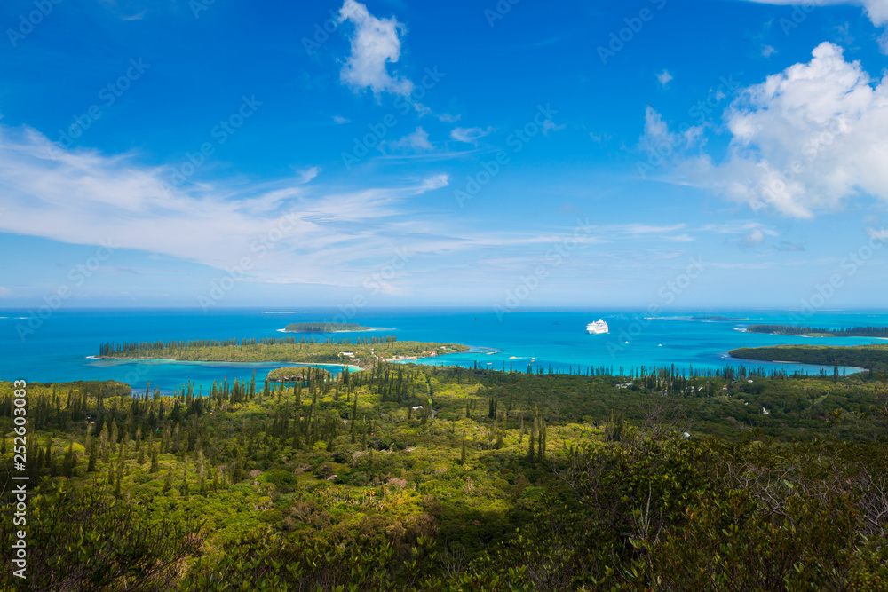 Nouvelle Calédonie Ile des pins Baie de Kanuméra panorama