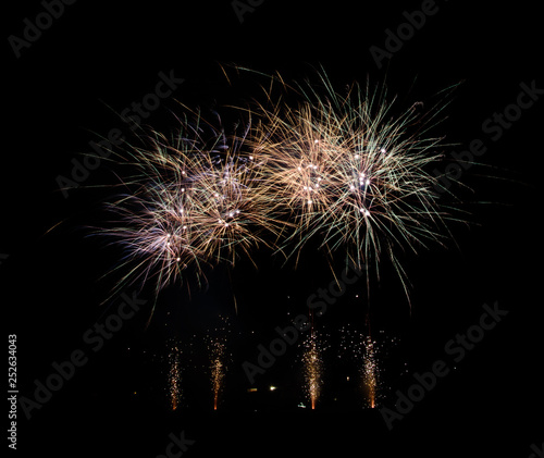 Wallpaper Mural fireworks in the sky Torontodigital.ca