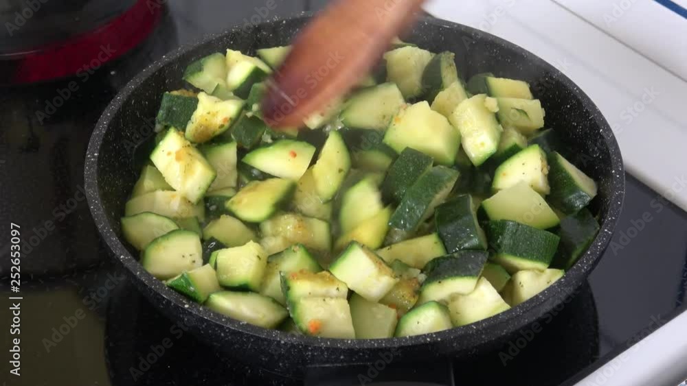 Cooking zucchini. Boiled vegetables for a healthy diet. Cooking zucchini. Boiled vegetables for a healthy diet.