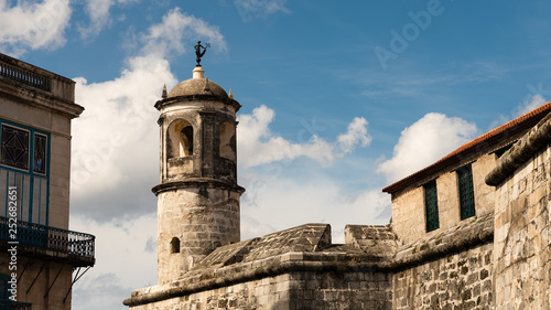 tower with landmark of havana, La Giraldilla photo