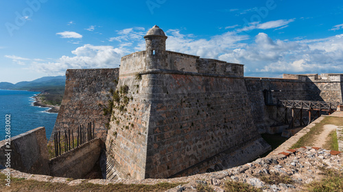 Принти на полотні old castle in santiago de cuba