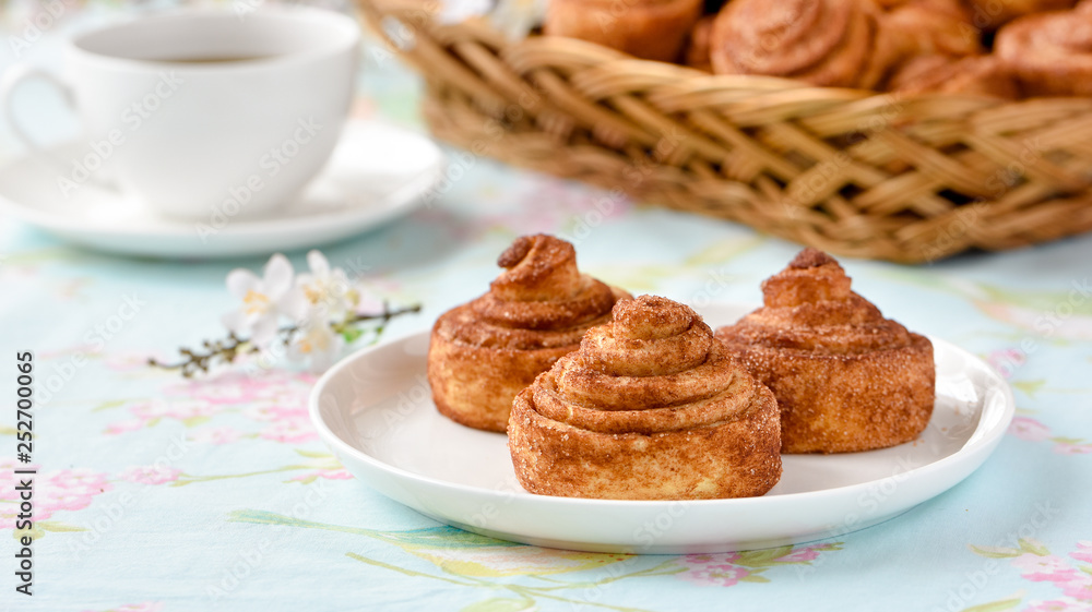 Cinnamon rolls on table Cinnamon rolls on table