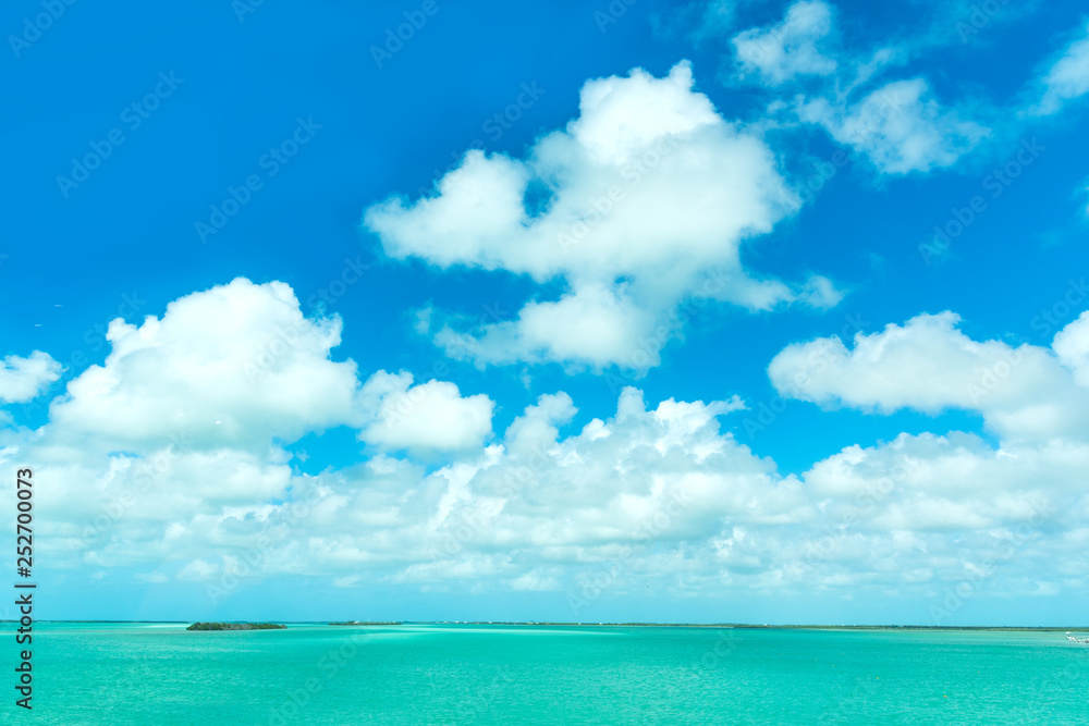 Turquoise sea in Florida Keys